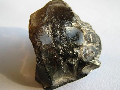 obsidienne (Yellowstone) : noter la lumière qui la traverse
